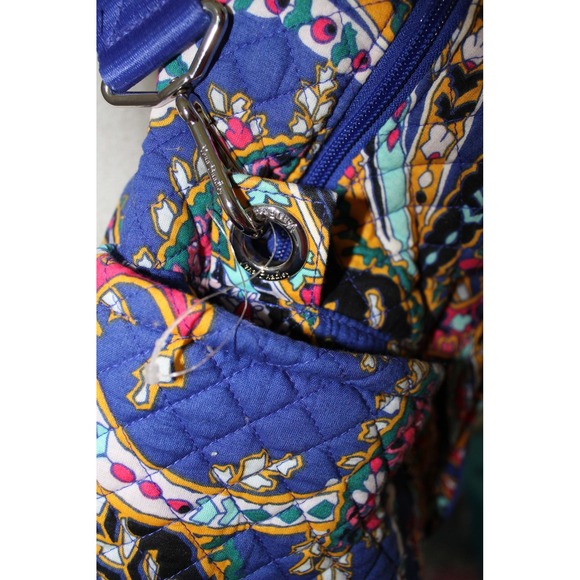 Vera Bradley Retired 2018 "Romatic Paisley" Large Weekender Duffel Travel Bag - Picture 4 of 12